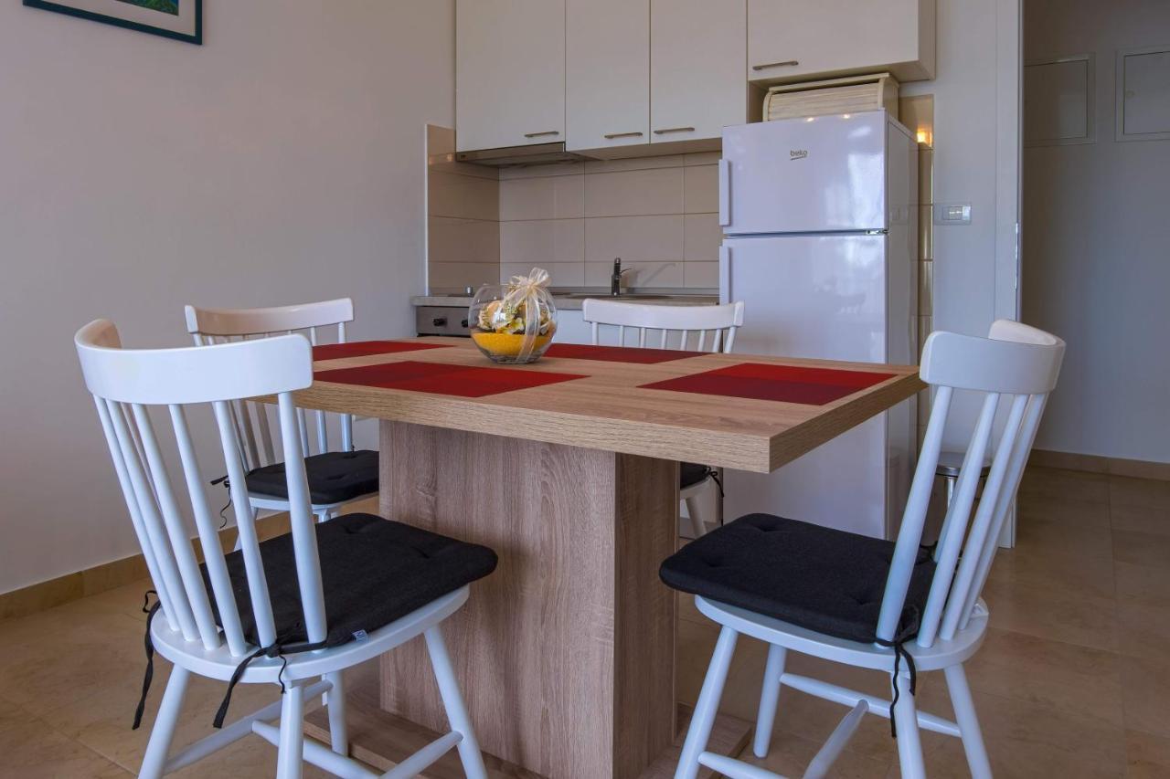 New Apartment Siroki**** Podstrana Bagian luar foto
